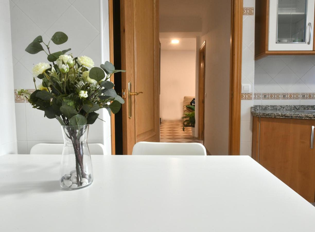Ms4 Apartamentos Nervion Para 4 Personas 塞维利亚 外观 照片