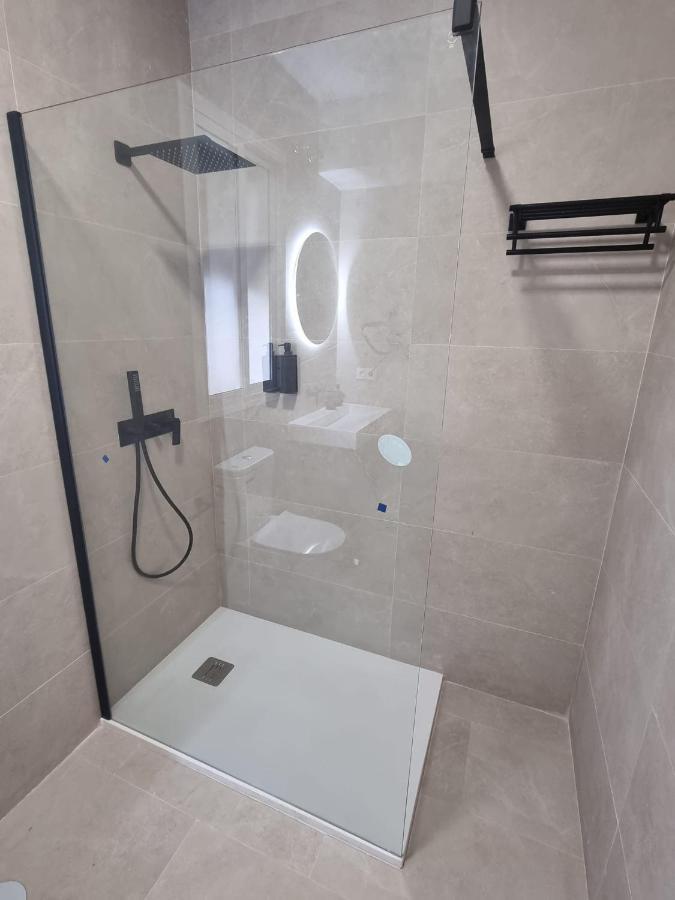 Ms4 Apartamentos Nervion Para 4 Personas 塞维利亚 外观 照片